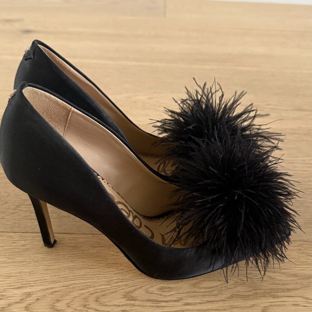 Sam Edelman Haide Satin Feather Pom Pom Pumps Heels - Black - Size 7.5